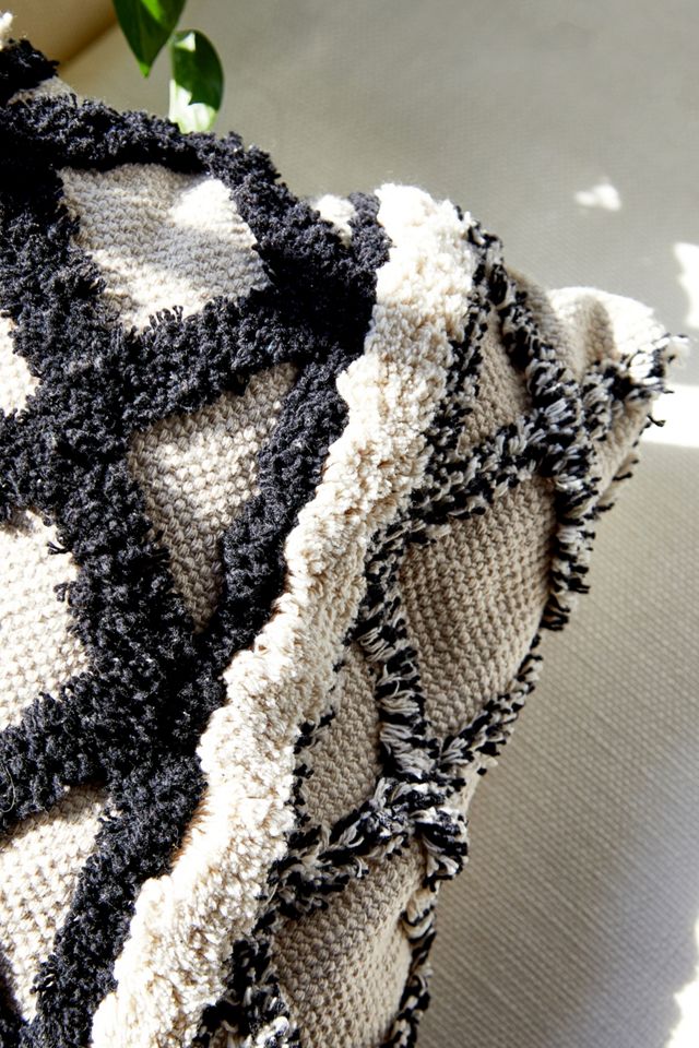 Cuscino boho con motivi #1
