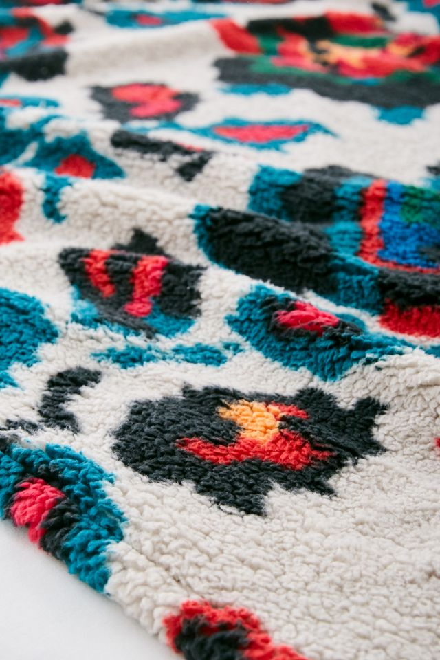 Amped – Couverture en polaire à fleurs Kezia #4