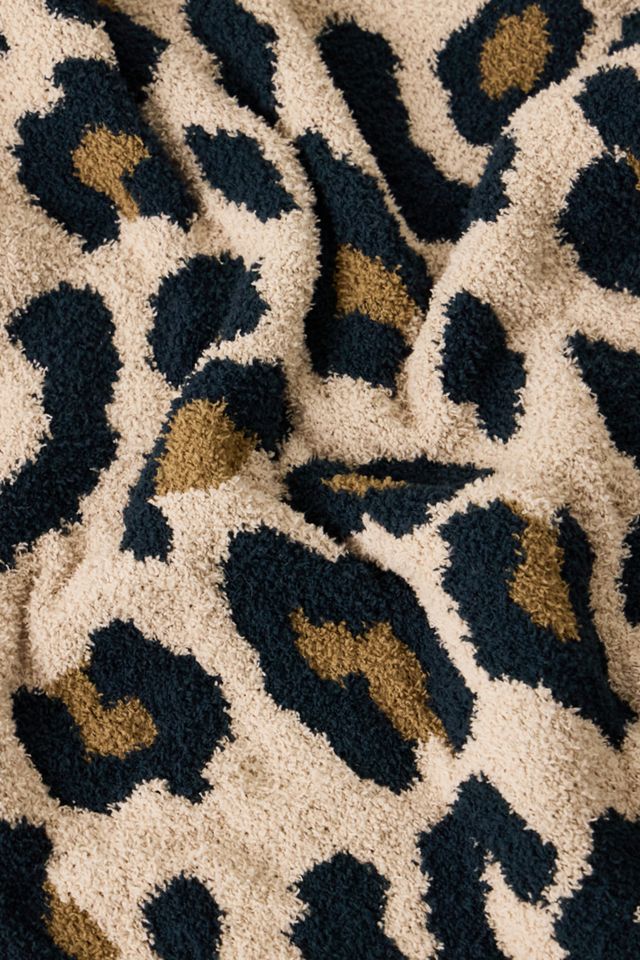 UO Leopard Wolkendecke #1