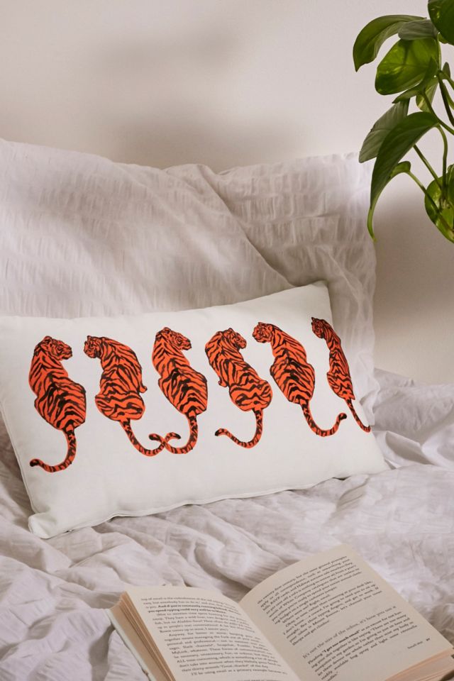 Urban outfitters 2025 tiger pillow