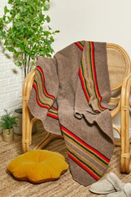 Pendleton Mineral Umber Yakima Throw Blanket | Urban Outfitters UK