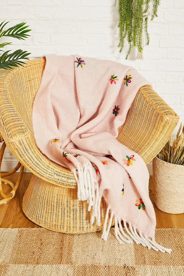 urbanoutfitters.com | Embellished Floral Throw Blanket