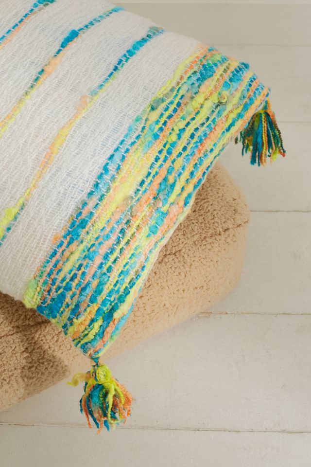 Coussin à rayures de couleur vive  #1