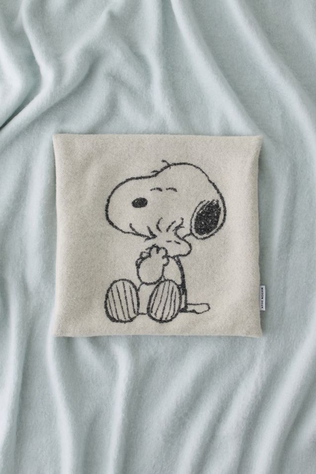 Maison Deux X Peanuts Snoopy Umarmung Wollkissen #3