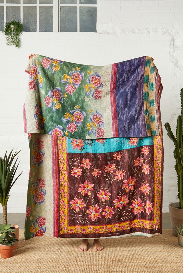 Gilet en soie recyclée à cravate | Marketplace de Gros Vintage