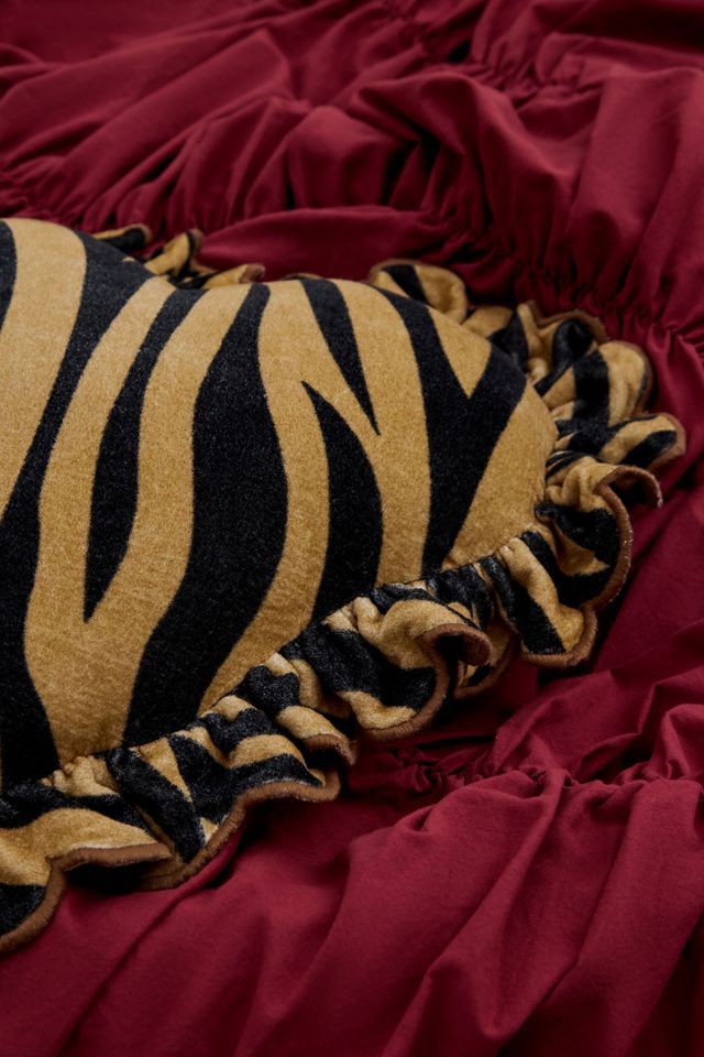 Cojín Volante Corazón de Tigre #1