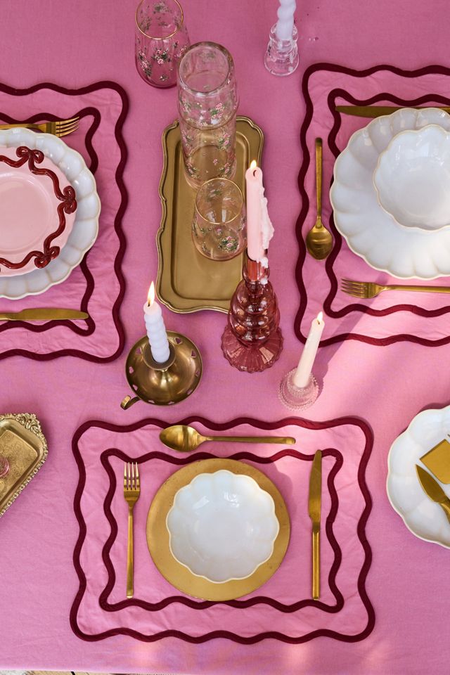 Pink Wiggle Placemats 4-Pack #1