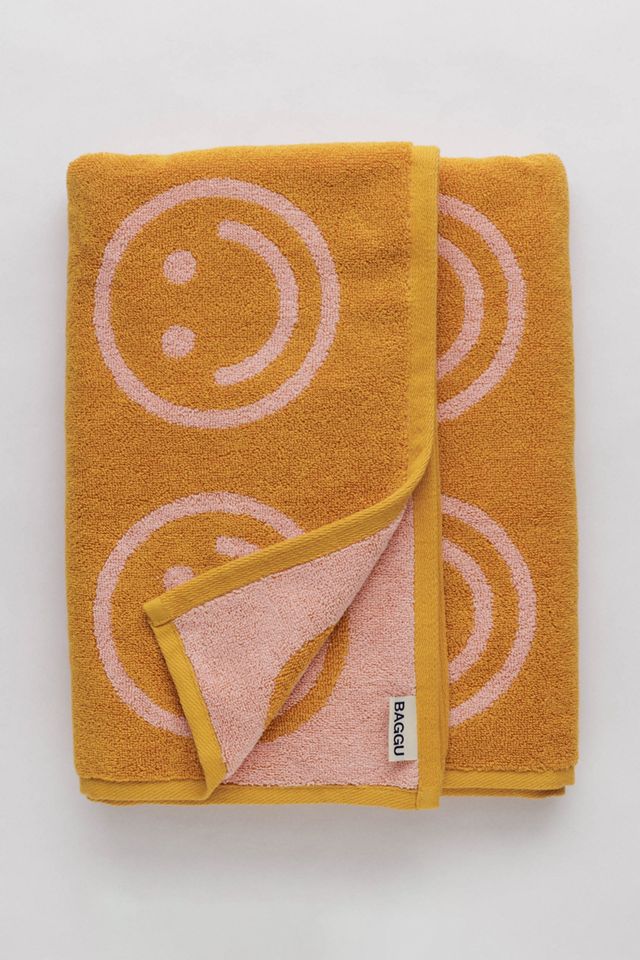 BAGGU Peach Happy Bath Towel #1