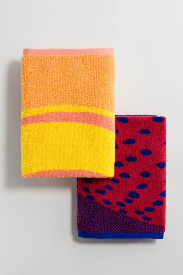 BAGGU Giant Fruit Hand Towels 2-Pack | Urban Outfitters UK