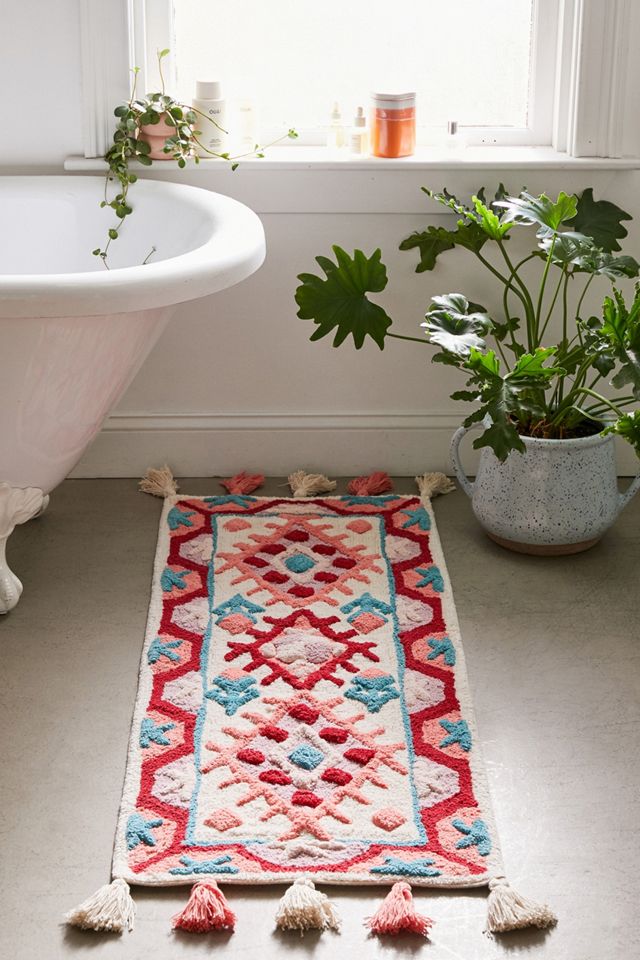 Fiona Runner Bath Mat | Urban Outfitters UK