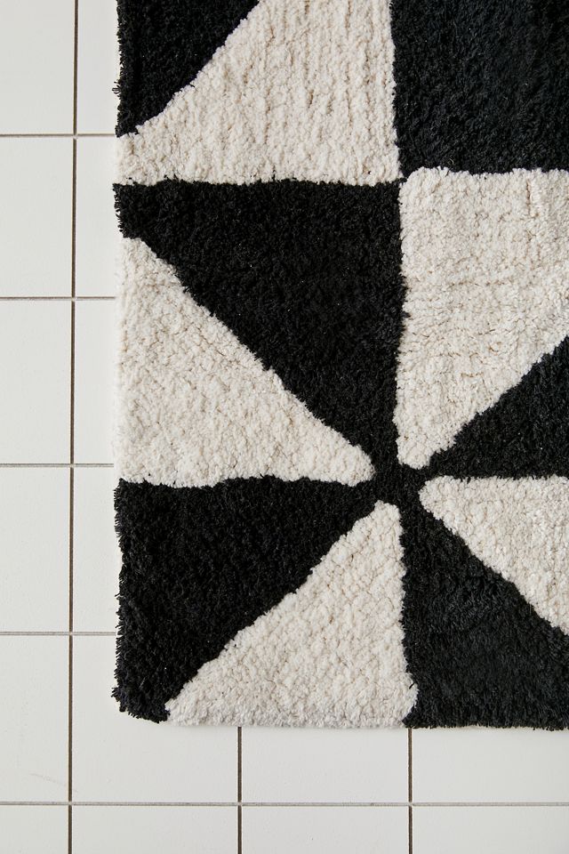 Pinwheel Bath Mat  #2