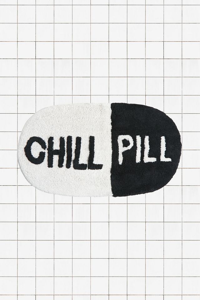 Tapis de bain noir et blanc Chill Pill #1