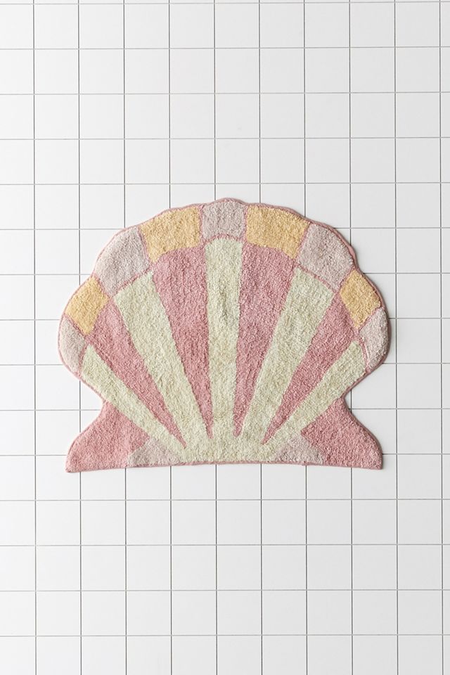 Shelly Shaped Bath Mat #1