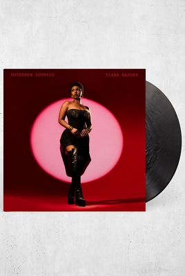 Tiana Major9 - Album Scorpio de Novembre Exclusif UO