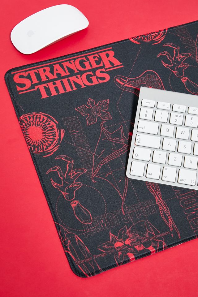 Stranger Things - Tapis de bureau Démogorgon | Urban Outfitters FR
