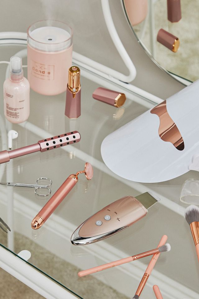 Luxe + Willow Phoenix Rose Quartz Vibrating Facial Roller
