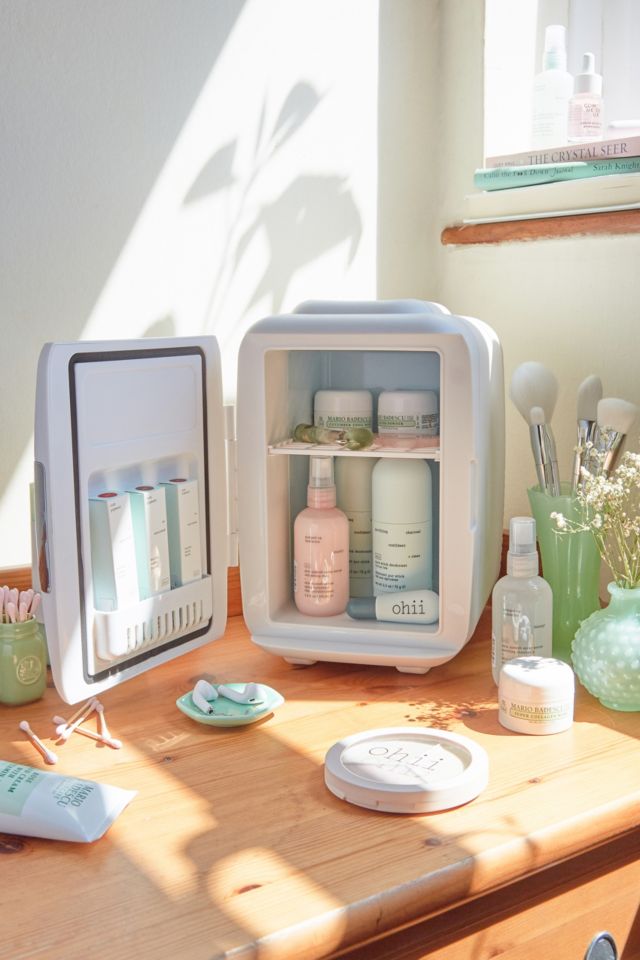 Cooluli 2024 skincare fridge