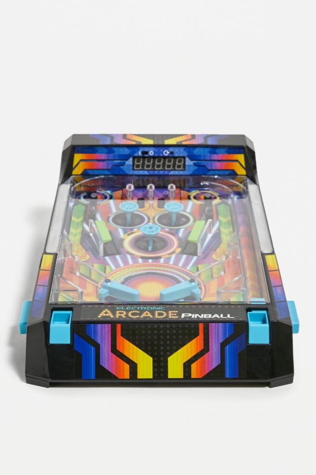 Máquina de Pinball Arcade Electrónico | Urban Outfitters ES