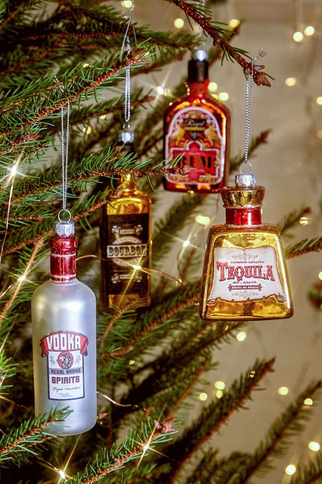 Weihnachtsschmuck im Schnapsflaschendesign #1