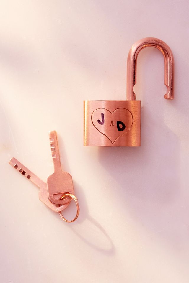 Lover's Lock and Keys | Urban Outfitters UK