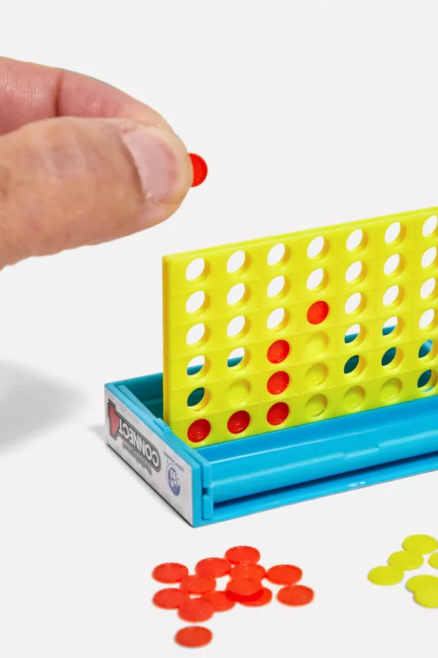 urbanoutfitters.com | World's Smallest – Spiel „Vier Gewinnt“