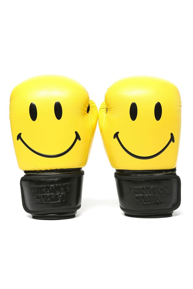 Chinatown Market X Smiley - Gants de boxe #1