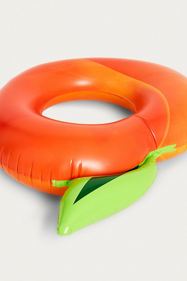 Peach Pool Float #1