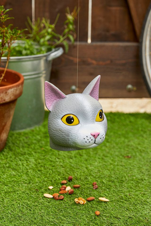 Cat head 2024 squirrel feeder