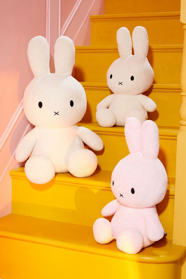 Sitzendes XL-Frottee-Plüschtiert „Miffy“ in Weiß #1