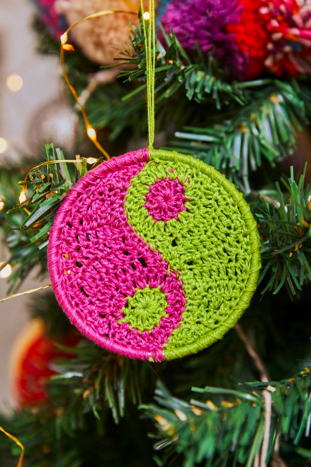 Décoration en tricot Ying et Yang #1