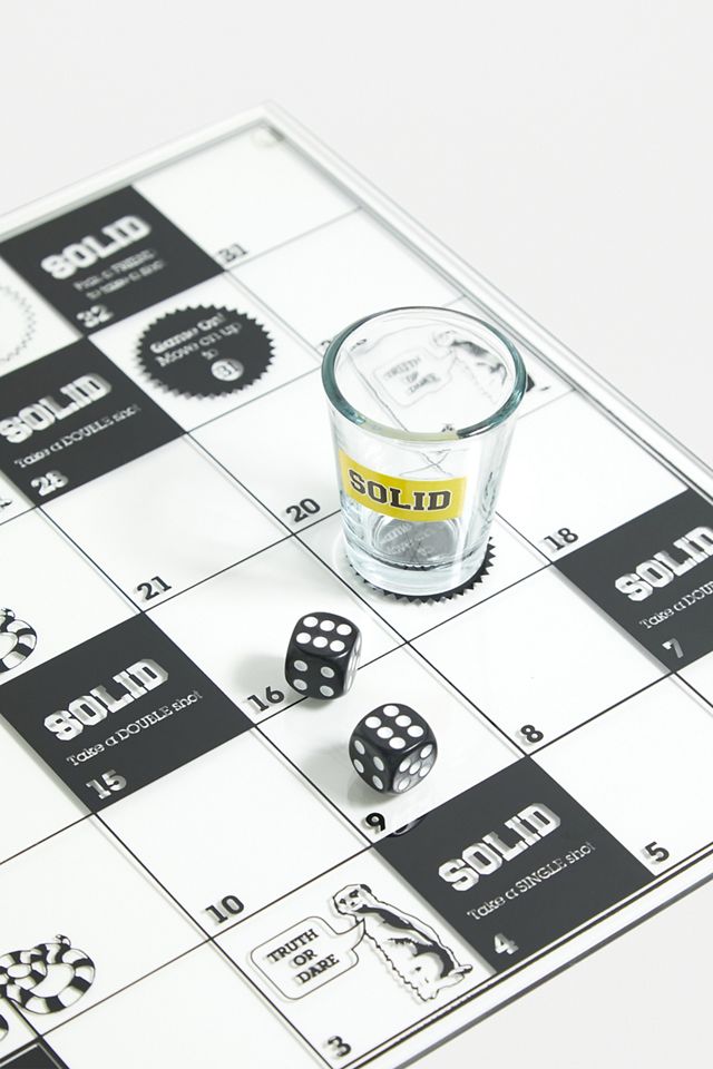 Snakes & Bladdered Trinkspiel #1