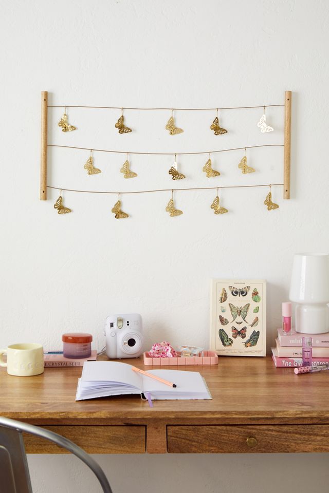 Banderín de Pared con Múltiples Clips de Mariposa #1