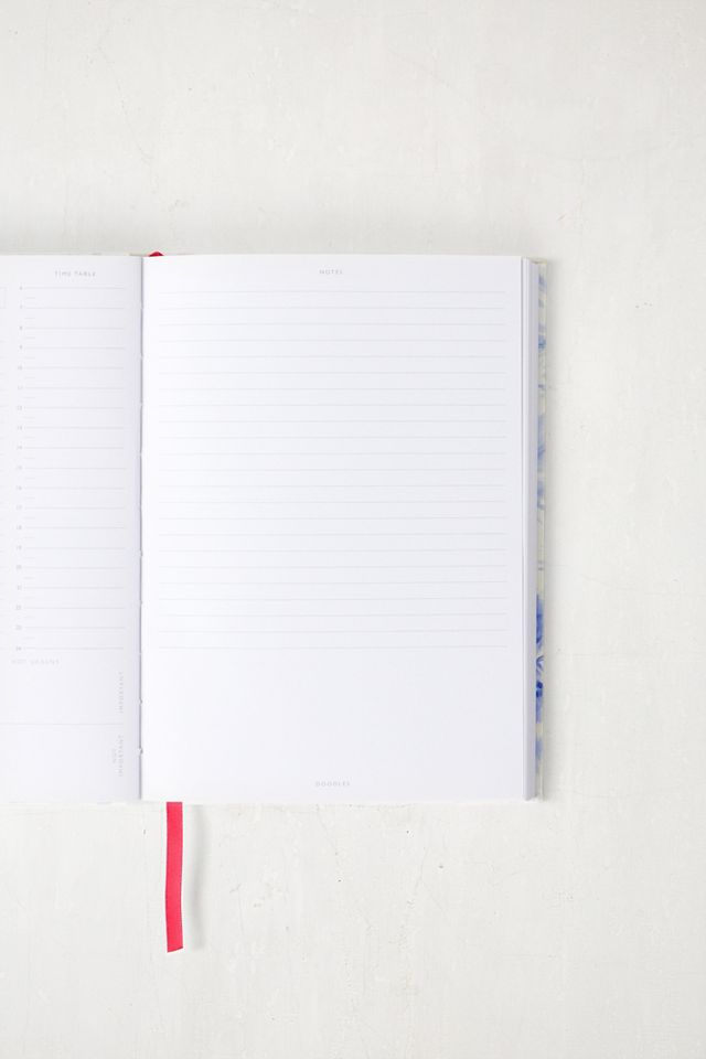 Moggy Daily Planner Urban Outfitters FR