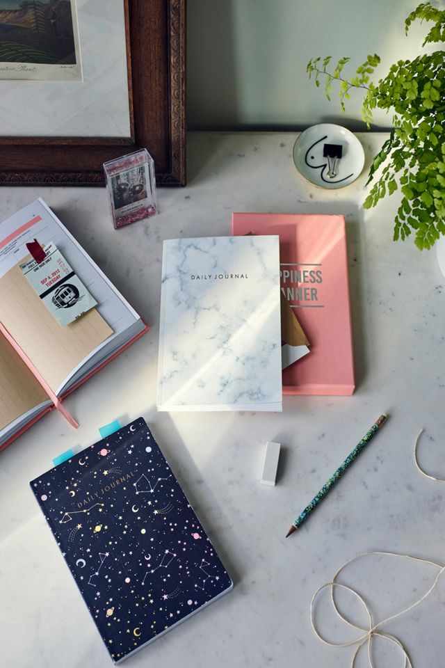 Central 23 White Marble Daily Journal