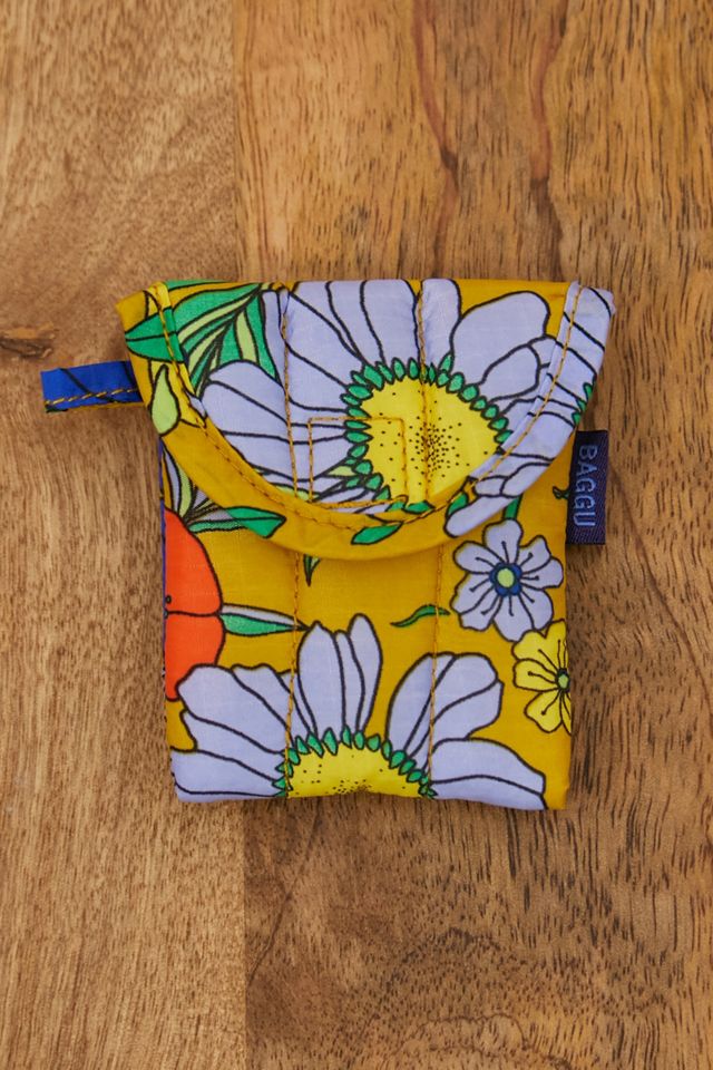 BAGGU Wallpaper Floral AirPods Case  #2