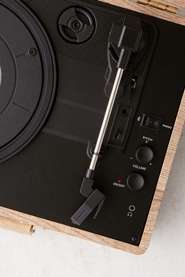 Crosley UO Exclusive Cruiser Wood-Effect Bluetooth Record Player #4