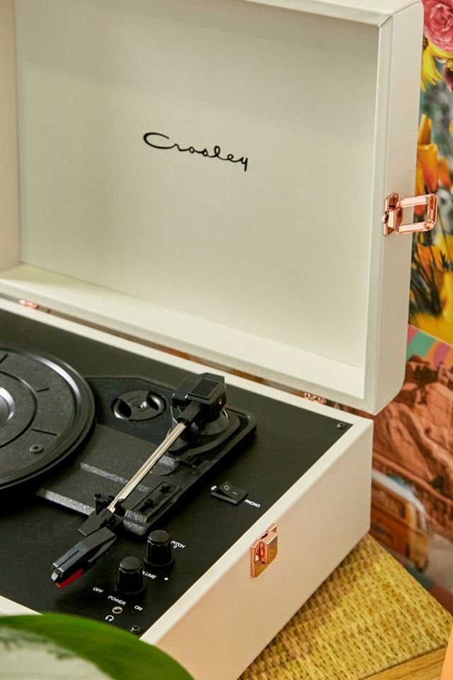 Crosley UO Exclusive Cream Voyager Bluetooth Vinyl Record Player #1