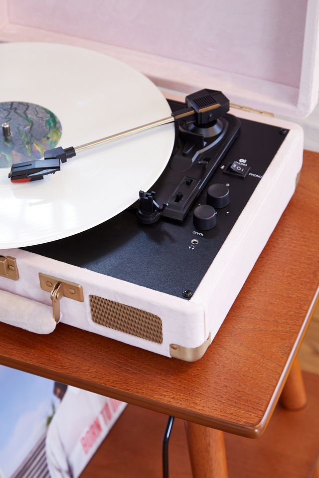 Tourne-disque Cruiser en velours rose Crosley UO Exclusive avec entrée et sortie Bluetooth #1