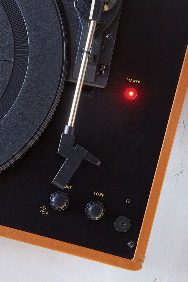 Crosley X UO – Tragbarer Plattenspieler „Keepsake“ in geprägtem Koffer #3