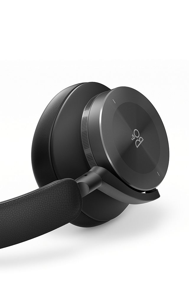 Bang & Olufsen Black Beoplay H95 Headphones Bang & Olufsen Black Beoplay H95 Headphones