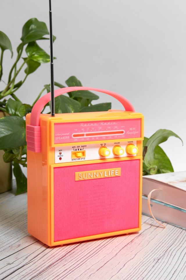 Sunnylife store retro radio