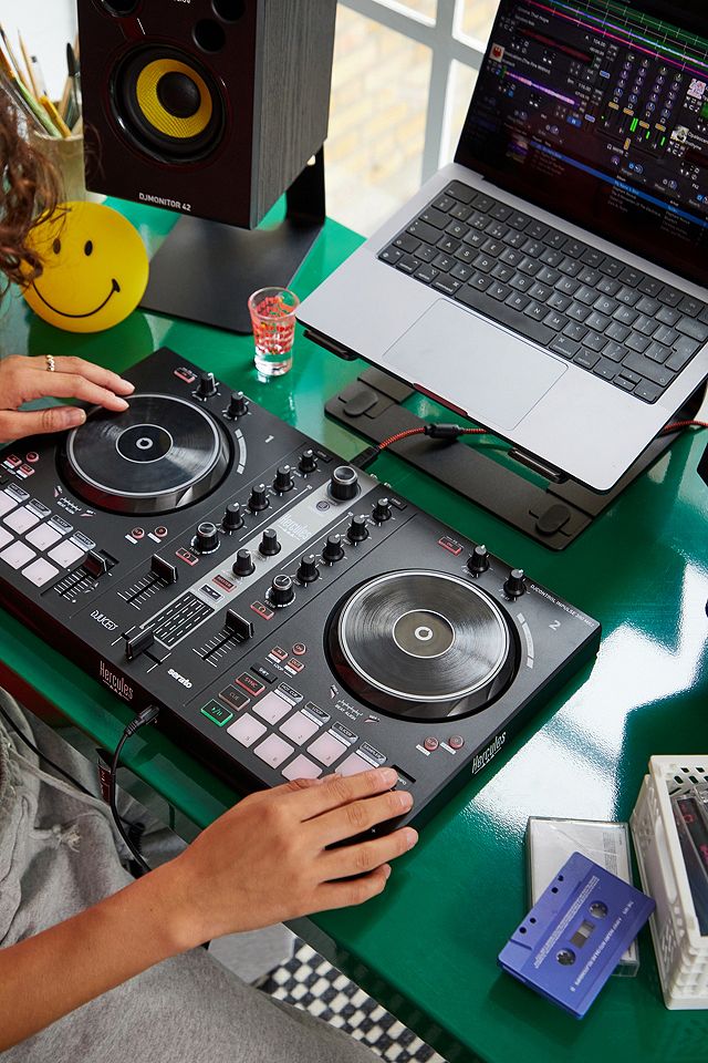 Hercules DJ Control Inpulse 300 MK2 Deck | Urban Outfitters UK
