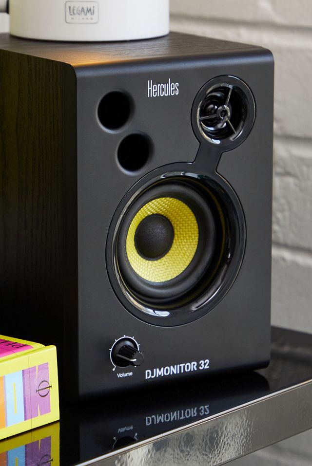 Hercules DJ Monitor 32 altavoces Urban Outfitters ES