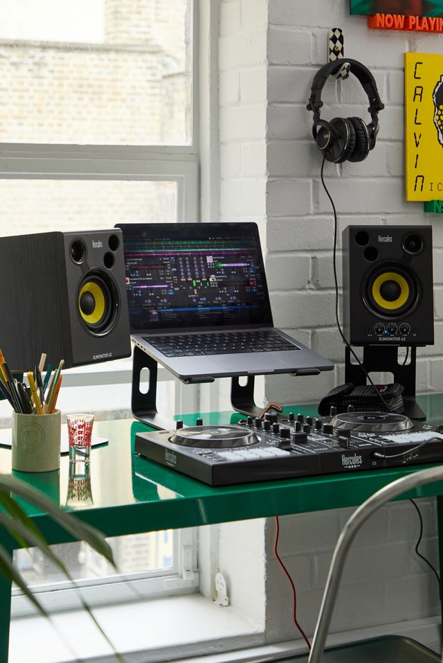 Hercules DJ Monitor 42 Speakers | Urban Outfitters UK