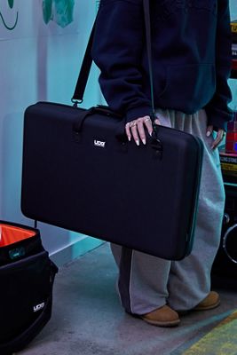 UDG – Hartschalenetui für DJ-Controller „Pioneer DJ-FLX6 GT“