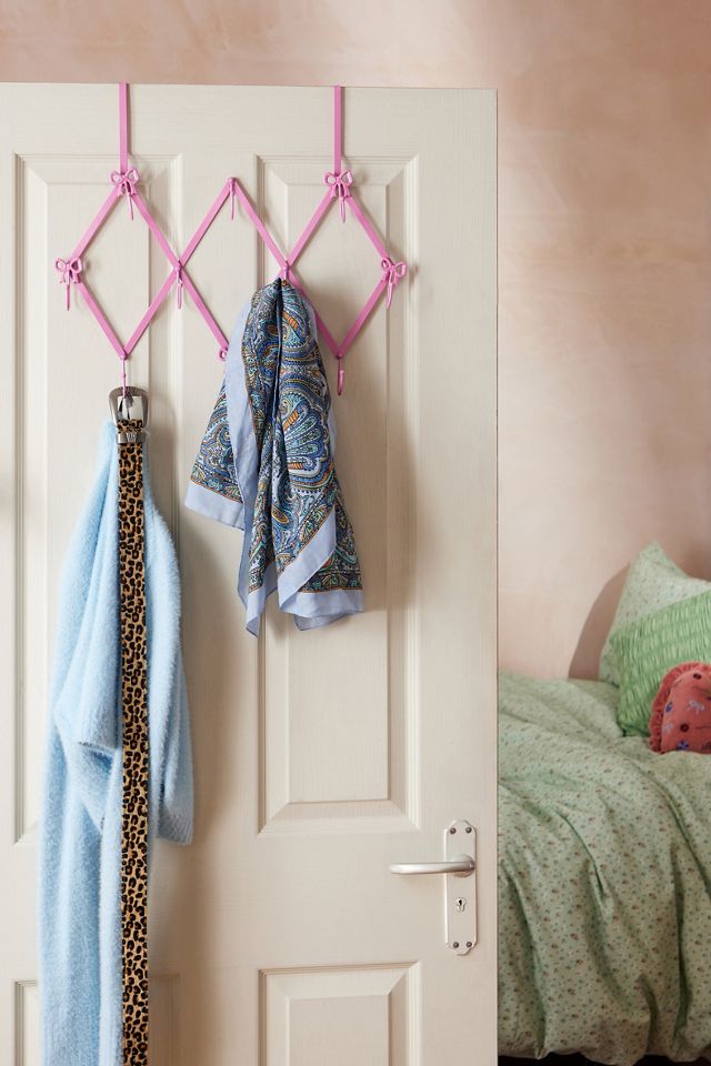 Bow Over-The-Door Hook #1