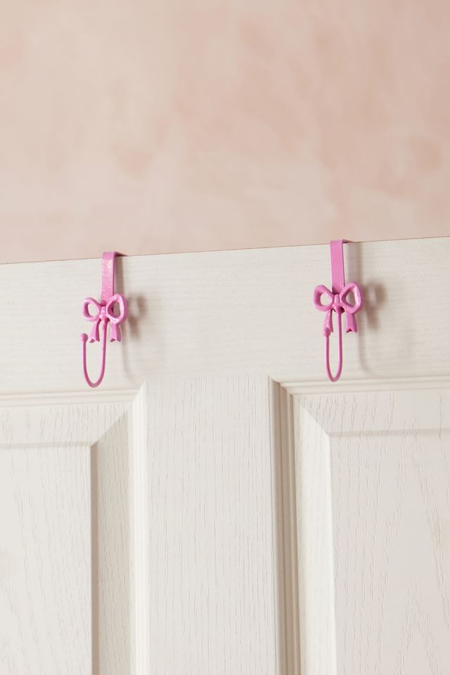 Bow Over-The-Door Hook #2