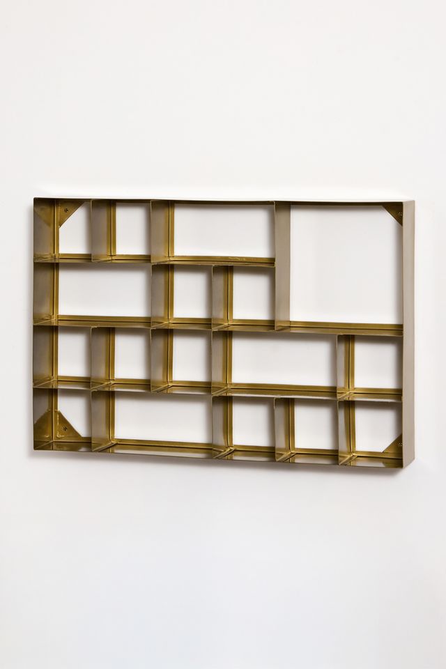 Metal Trinket Display Shelf #1