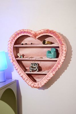 Repisa de Pared de Volantes de Satén en Forma de Corazón