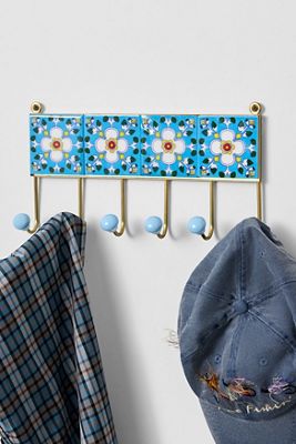 Gancho de Pared con Seis Azulejos